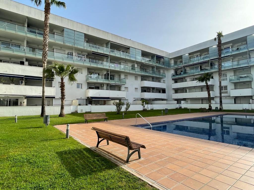 V017 - Porto Marina Apartment Roses Luaran gambar